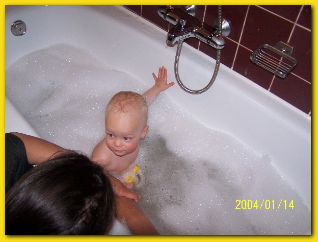 599x448 pixels (215K)